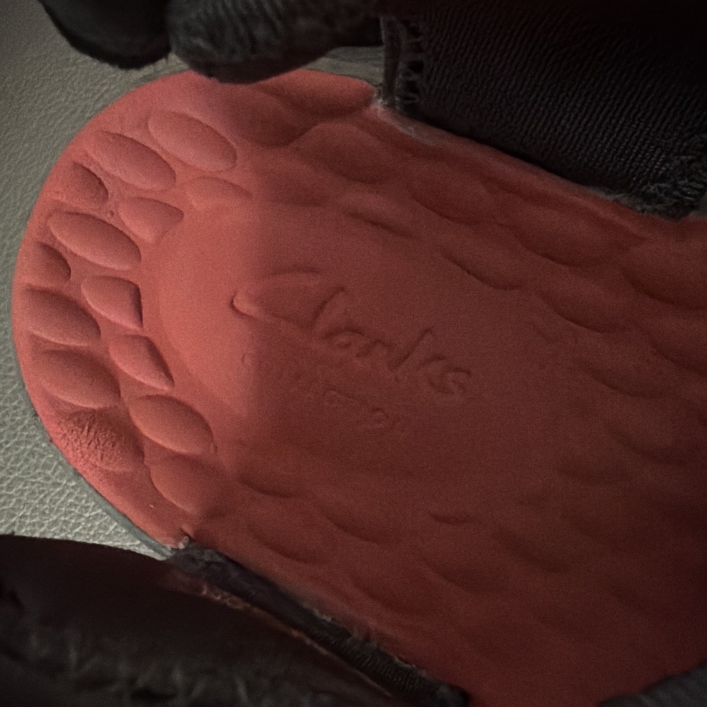 Clarks Tuvia Melon Fisherman Trail Sandals‎ (26108429) Size: 9 Gray+pink Hiking - Picture 8 of 9